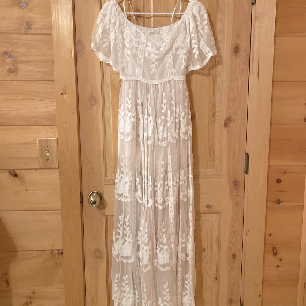 Cold Shoulder Lace Dress